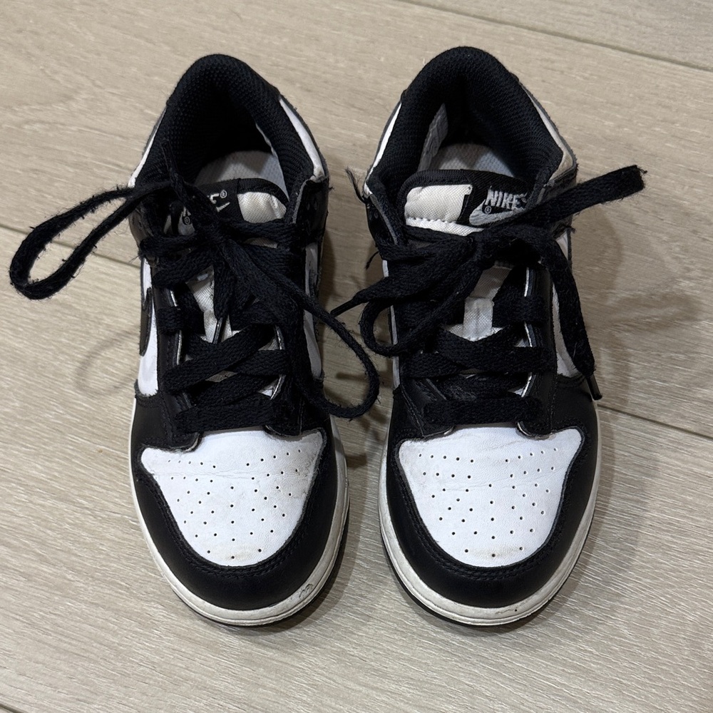 Nike Kids Black and White Sneakers